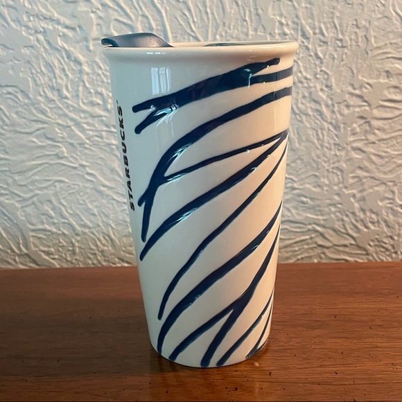 Rare Starbucks 2016 Siren Mermaid Swarovski Crystal Lips Mug Cup Tumbler 10fl oz - Picture 2 of 10